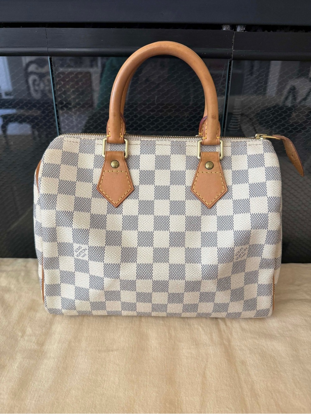 Louis Vuitton speedy 25